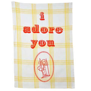 För köket - Kökshanduk i bästa retrostil: I adore you.